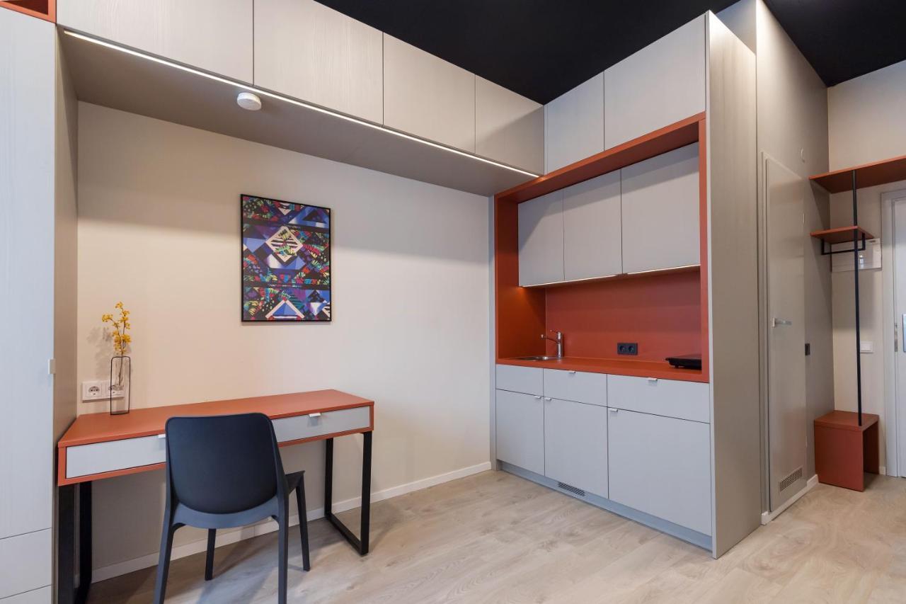 Youston Self Check-In Coliving Аеропорт Вільнюс Екстер'єр фото